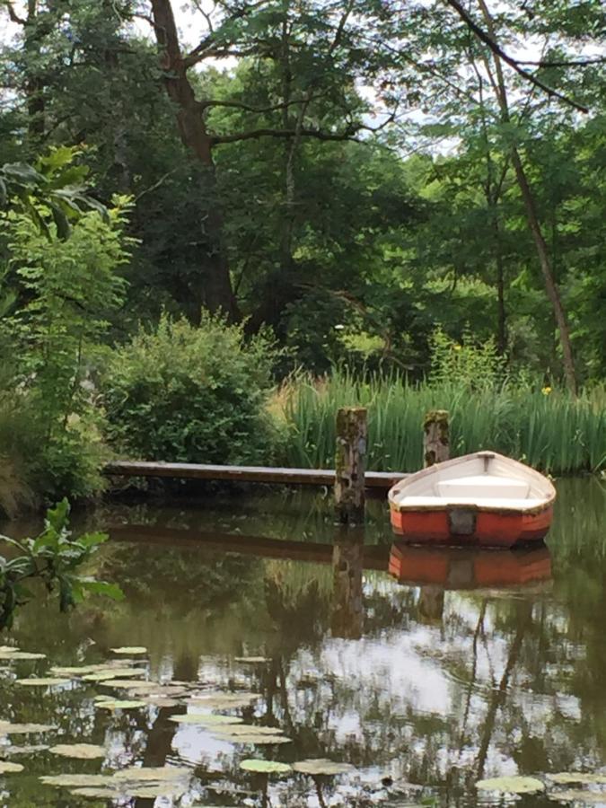Le Gite Du Petit Renard: A Tranquil Gite With Pool Oradour-Saint-Genest المظهر الخارجي الصورة